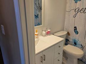 206 Greenbrook Dr 206, Stoughton MA 02072