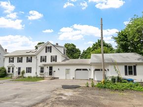 24 Oak Ave, Leominster MA 01453