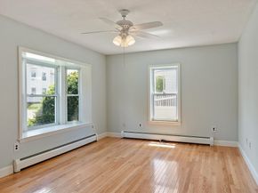 24 Oak Ave, Leominster MA 01453