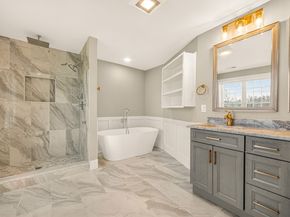 10 Falcon Dr, Shrewsbury MA 01545