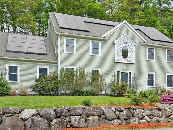 139 Willow Street, Acton MA 01720
