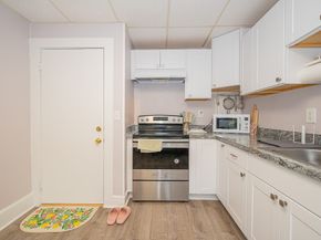 14-16 Dean St, Worcester MA 01609
