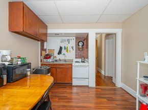 14-16 Dean St, Worcester MA 01609