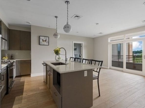 1650 Commonwealth Ave 505, Boston MA 02135