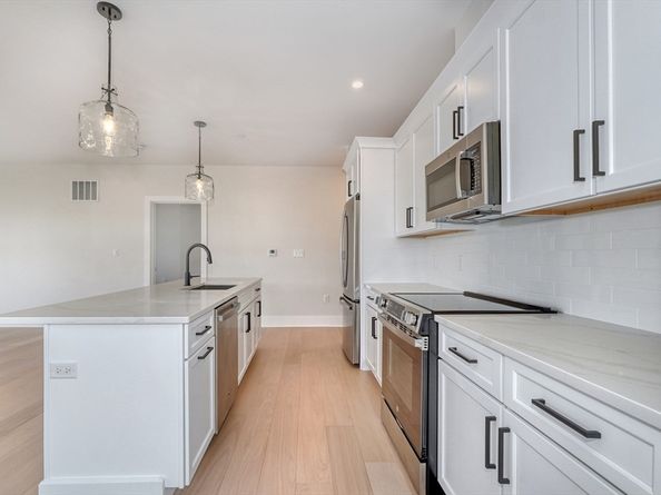 62 Foundry St 315, Wakefield MA 01880
