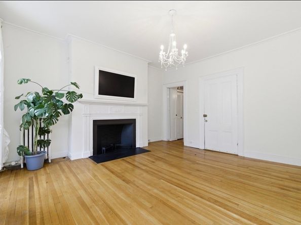20 Joy 2, Boston MA 02114