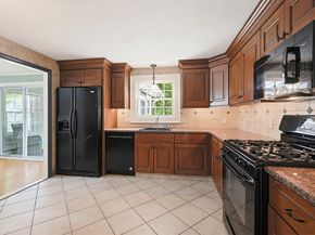 1044 East St, Dedham MA 02026