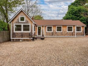 8 Hideaway Place, Rockport MA 01966