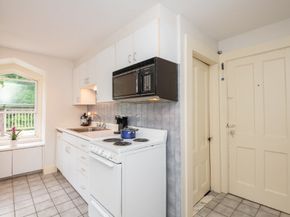 25 Poplar St 5A, Ipswich MA 01938