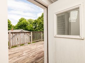 25 Poplar St 5A, Ipswich MA 01938
