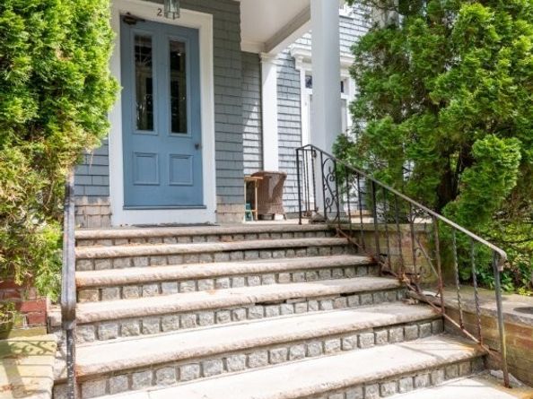 25 Poplar St 5A, Ipswich MA 01938