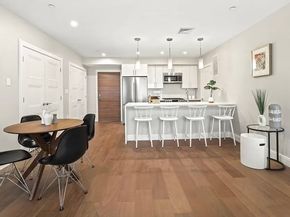 425 Lagrange St 210, Boston MA 02132