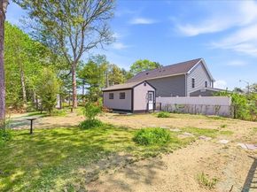 64 Rosepoint Ave, Wareham MA 02576