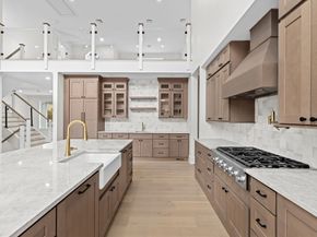 7 Lewis Court, Hingham MA 02043