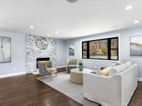 901 Randolph Ave, Milton MA 02186