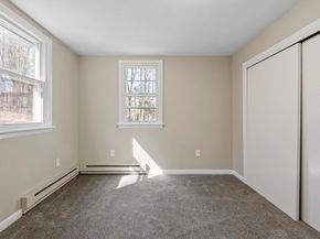 511 E County Rd, Rutland MA 01543