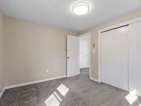 511 E County Rd, Rutland MA 01543
