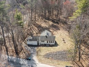 511 E County Rd, Rutland MA 01543