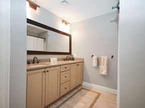 39 Luka Dr 39, Grafton MA 01519
