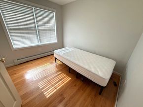 12 Sherwood Road, Worcester MA 01602