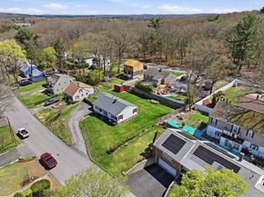 4 Ayrshire Rd, Worcester MA 01604