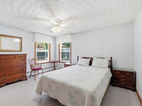 4 Ayrshire Rd, Worcester MA 01604