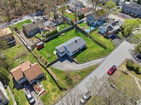 4 Ayrshire Rd, Worcester MA 01604