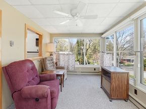 4 Ayrshire Rd, Worcester MA 01604