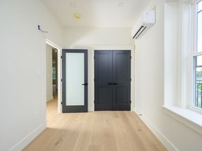 21 Tanglewood Road 4, Boston MA 02124
