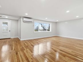 123 Pine Hill Cir, Waltham MA 02451