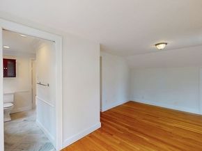 22 Longfellow Rd, Worcester MA 01602