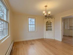 1429 Main St, Holden MA 01520