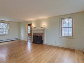 1429 Main St, Holden MA 01520