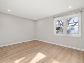 12 Parker Drive, Wareham MA 02571