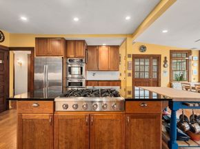 58 Hartford St, Dover MA 02030