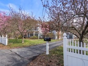 58 Hartford St, Dover MA 02030
