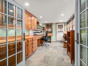 58 Hartford St, Dover MA 02030