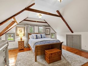 153 Wapping Rd, Kingston MA 02364