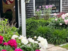 153 Wapping Rd, Kingston MA 02364