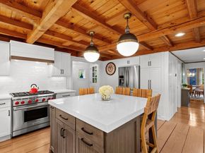 153 Wapping Rd, Kingston MA 02364