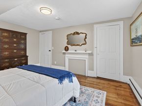 49 Essex St 2R, Salem MA 01970