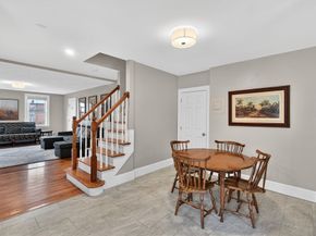 49 Essex St 2R, Salem MA 01970