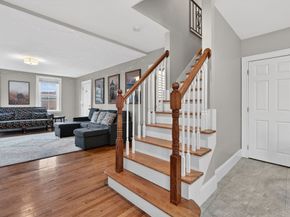 49 Essex St 2R, Salem MA 01970