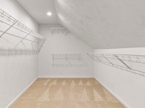 4 Brookmeadow Ln, Grafton MA 01560