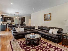 4 Brookmeadow Ln, Grafton MA 01560