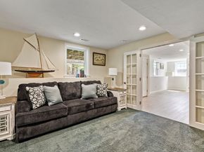 4 Brookmeadow Ln, Grafton MA 01560