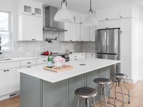 10 Gordon Rd, Arlington MA 02474