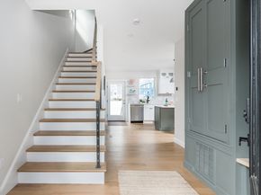 10 Gordon Rd, Arlington MA 02474