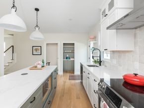 10 Gordon Rd, Arlington MA 02474