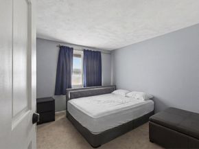 112 Lowell St 11, Peabody MA 01960